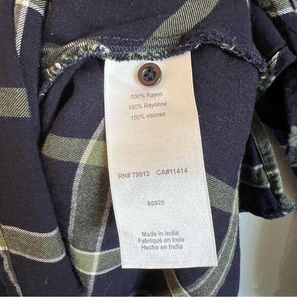 Luxe Essentials Denim Plaid Top - Picture 5 of 5